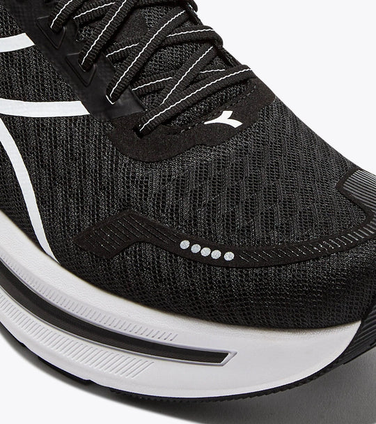 Black running Diadora Cellula 2 – Men&