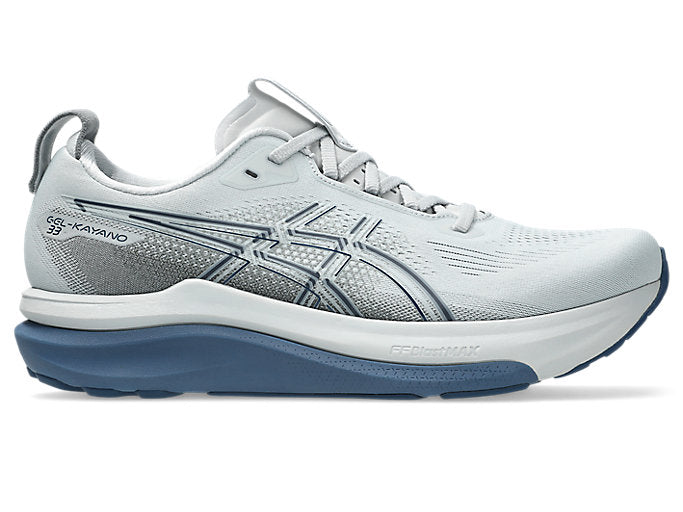 A light gray Asics Gel-Kayano 33 – Men&