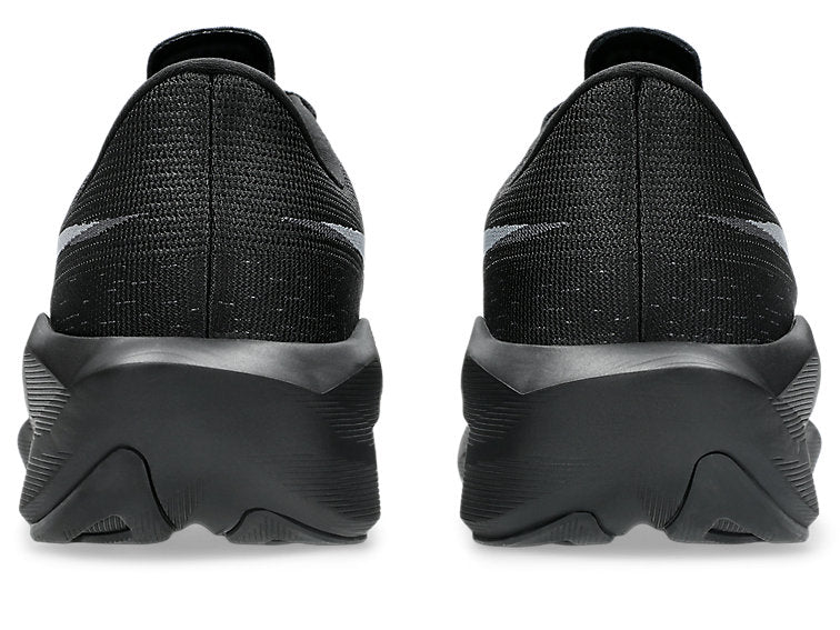Asics Novablast 6 -- Men's -- Black/Black