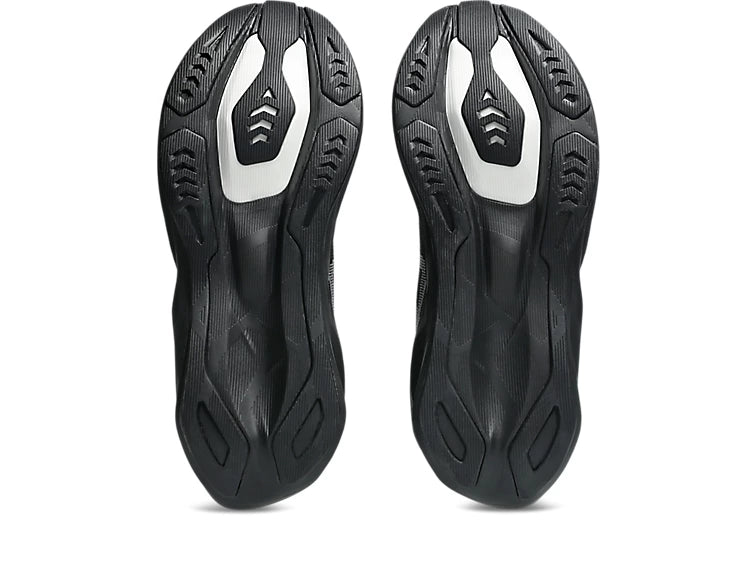 Asics Novablast 6 -- Men&