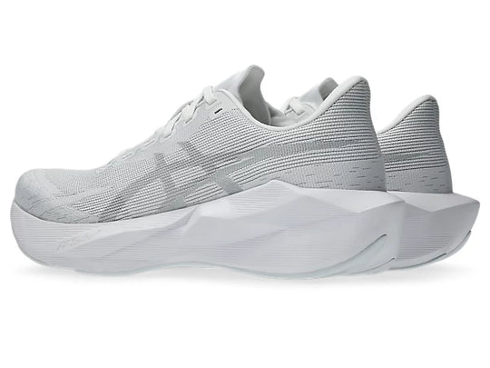 Asics Novablast 6 -- Men&