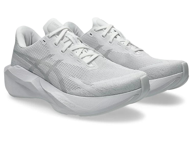 Asics Novablast 6 -- Men&