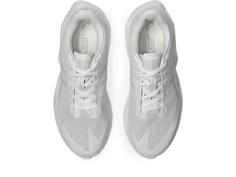 Asics Novablast 6 -- Men&
