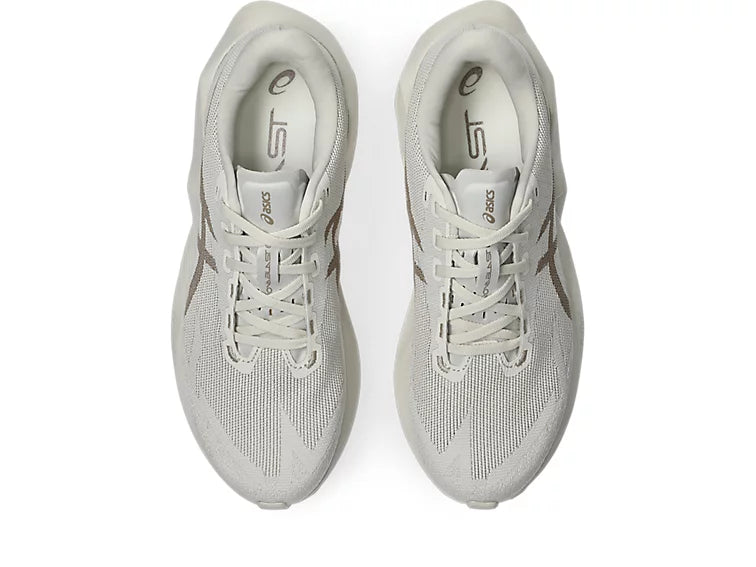 Asics Novablast 6 -- Men&