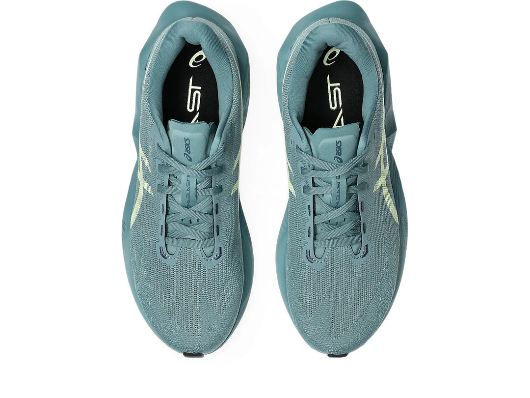 Asics Novablast 6 -- Men&