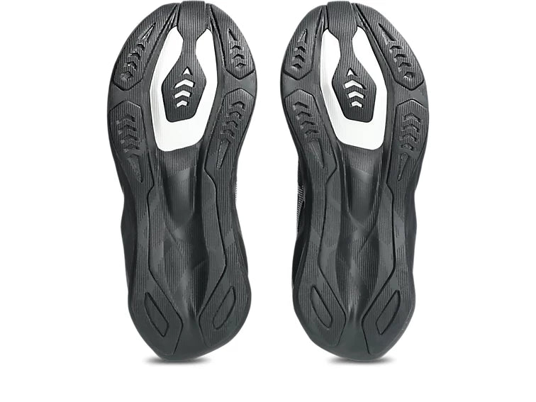 Asics Novablast 6 -- Women&