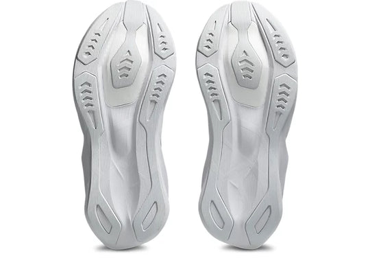 Asics Novablast 6 -- Women&