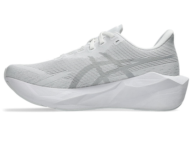 Asics Novablast 6 -- Women&