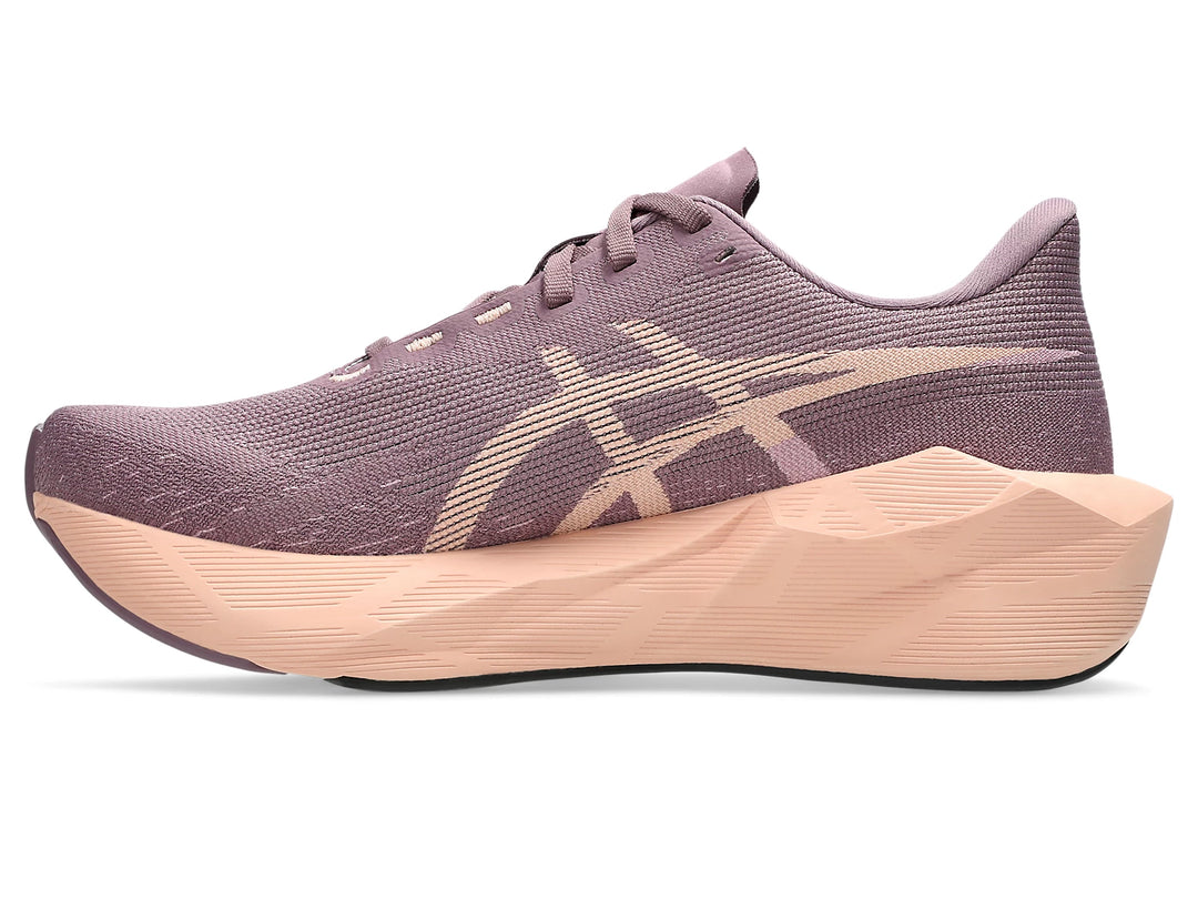 Asics Novablast 6 -- Women&