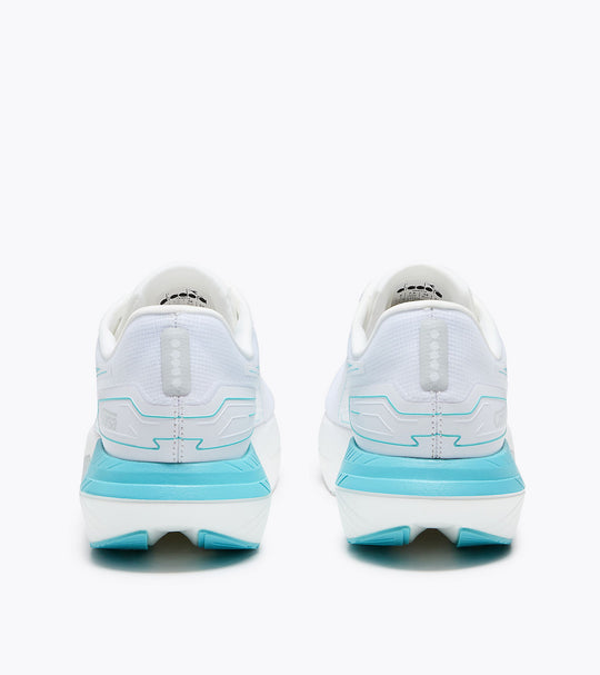 Corsa--Women&