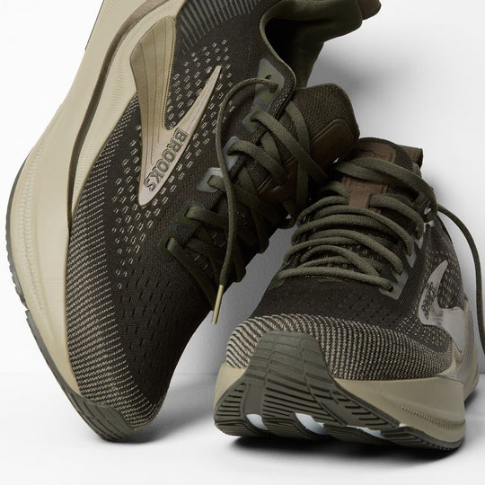 Brooks -- Men&