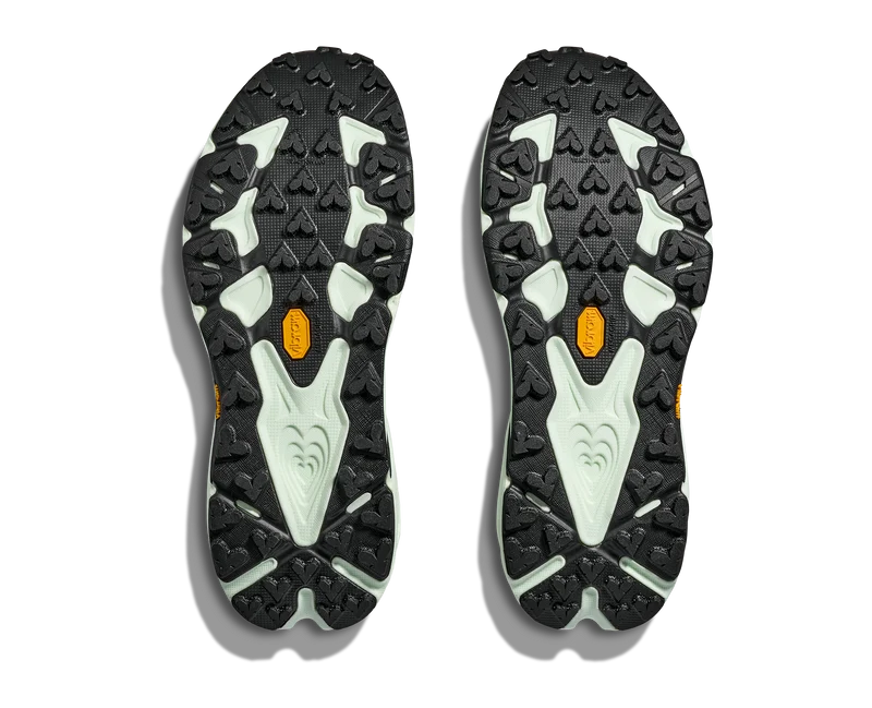 A pair of Hoka Speedgoat 7 – Men&