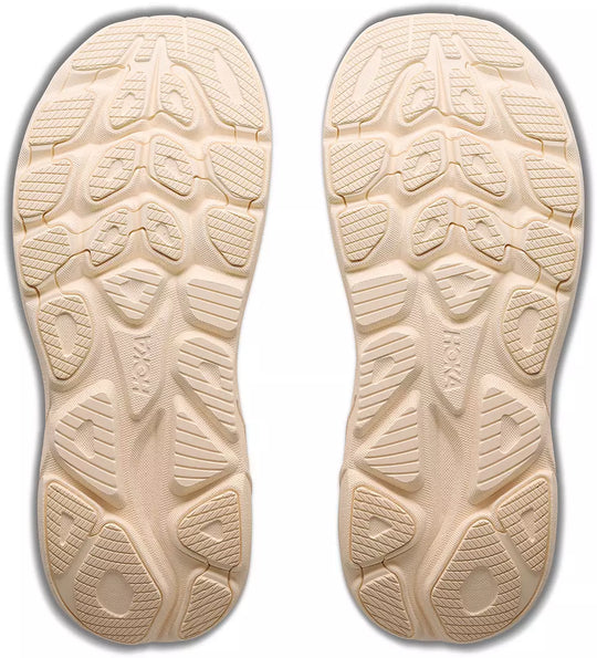 Close-up of beige Hoka Clifton 11 – Women&