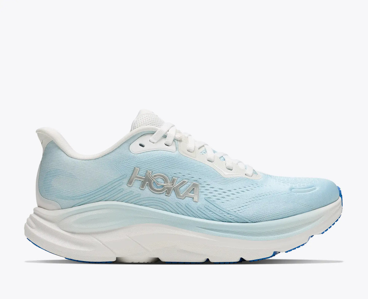 Light blue Hoka Clifton 11 – Women's running shoe with white sole on a white background
