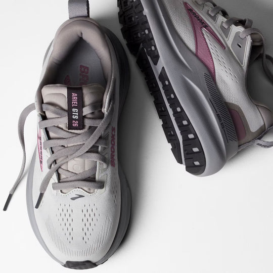 Brooks Ariel Gts 26 – Women&