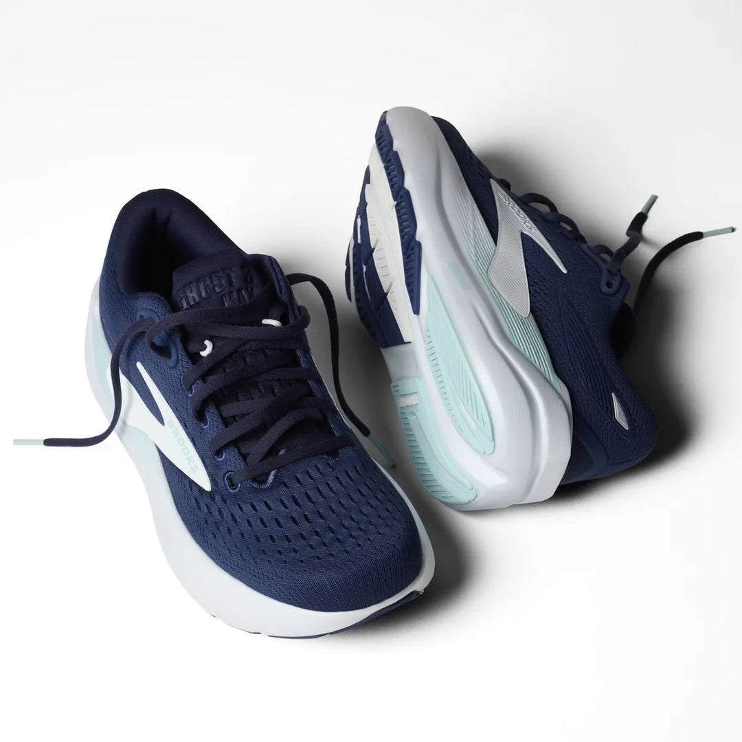 Pair of navy and light blue Brooks Ghost Max 3 – Women&