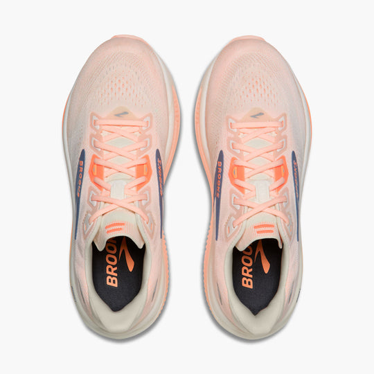 Pair of Brooks Ghost 18 – Women&