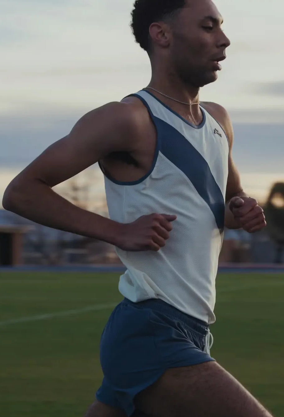 Tracksmith Vancortlandt Singlet – Men&