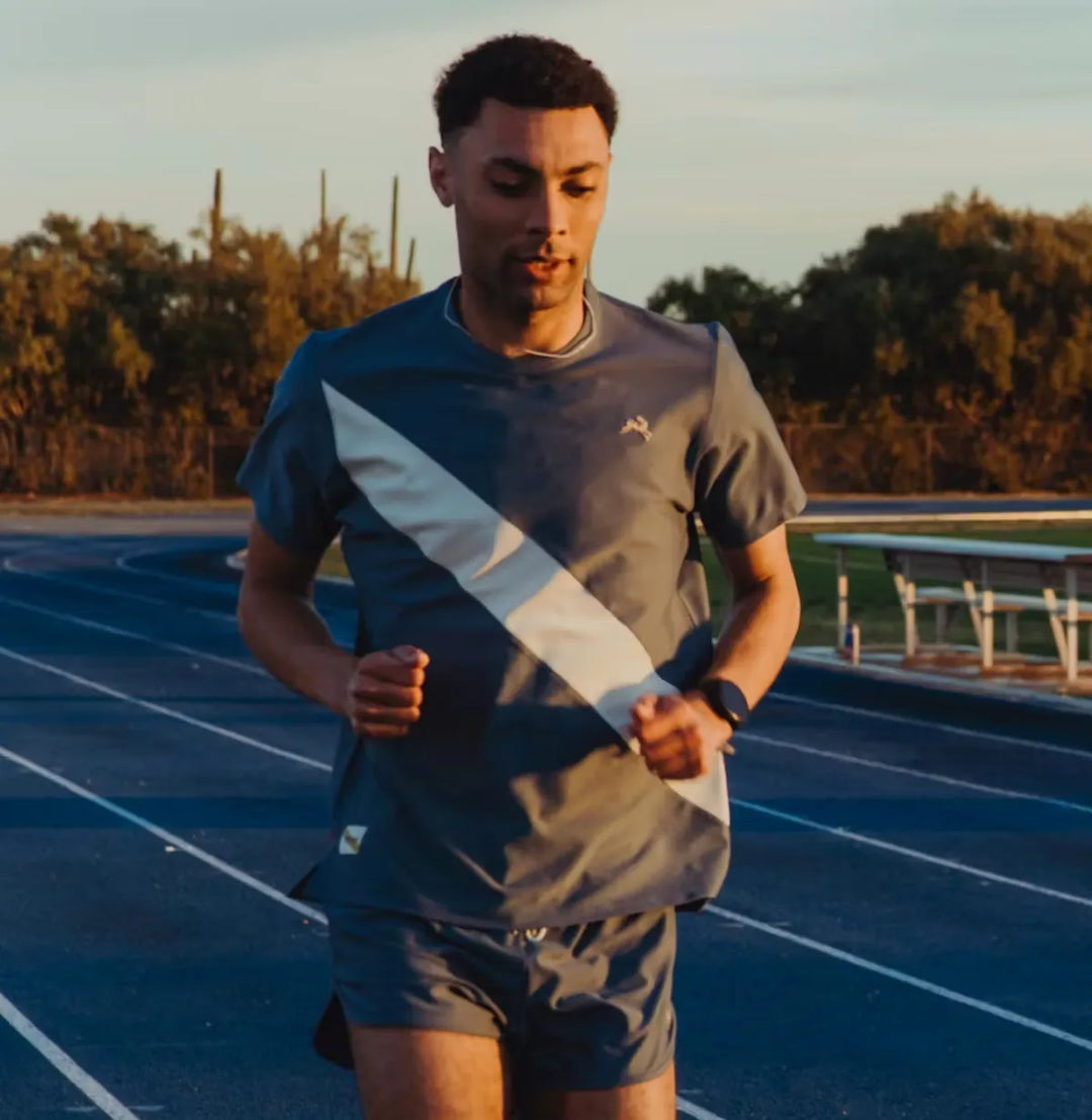 Tracksmith Vancortlandt Tee – Men&