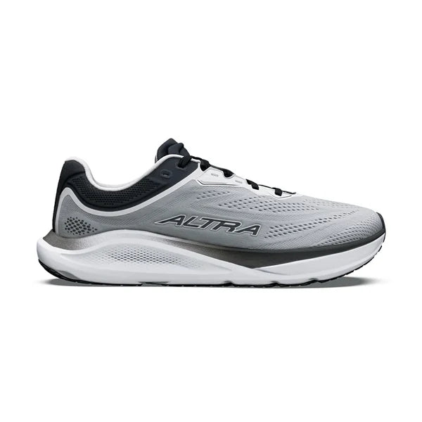 Black and white Torin ST 9 – Men's sneaker with a brand logo on a white background
