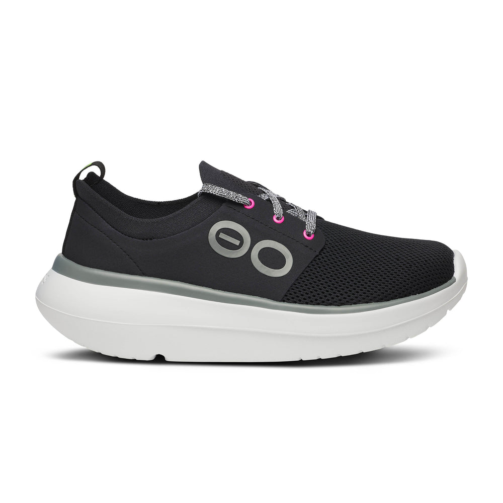Oofos Oomy Stride Shoe – Women's – White/Black