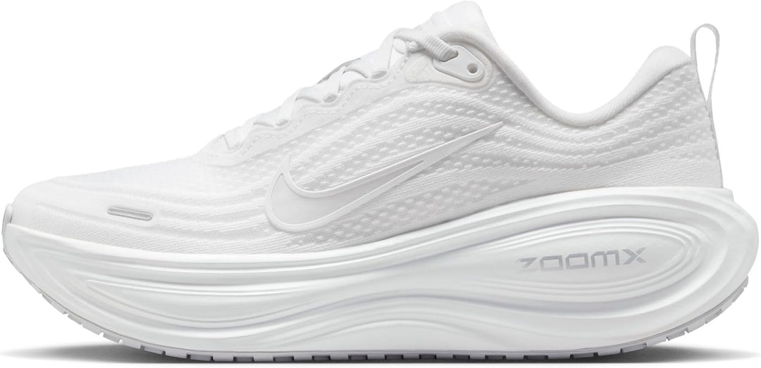 A white Nike Vomero Plus - Women&