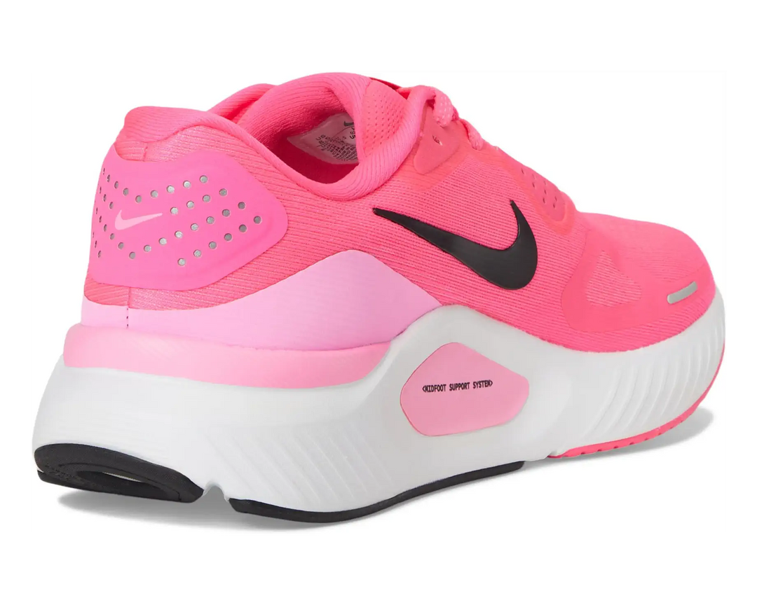 Nike Structure 26 – Women&