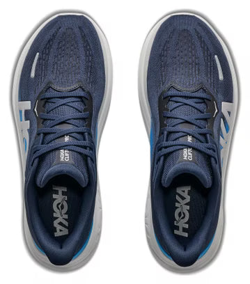 A pair of Hoka Clifton Pro – Men&