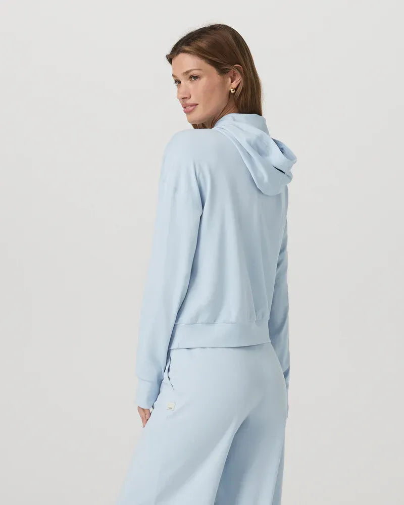 Vuori Halo Performance Full Zip Hoodie – Women's – Soft Sky Heather
