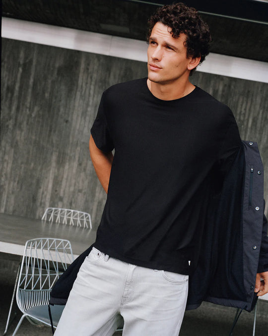 Strato Tech Tee – Men&