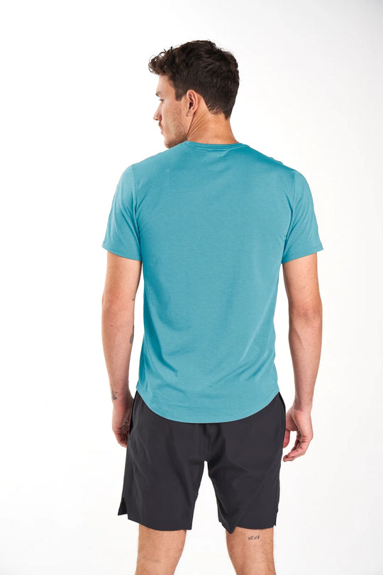 Alwrld Alrn Raglan Tee – Men&