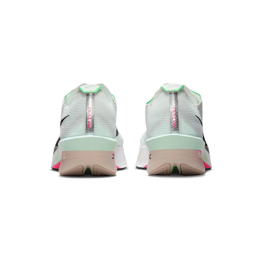 A pair of Nike Vaporfly 4 – Women&
