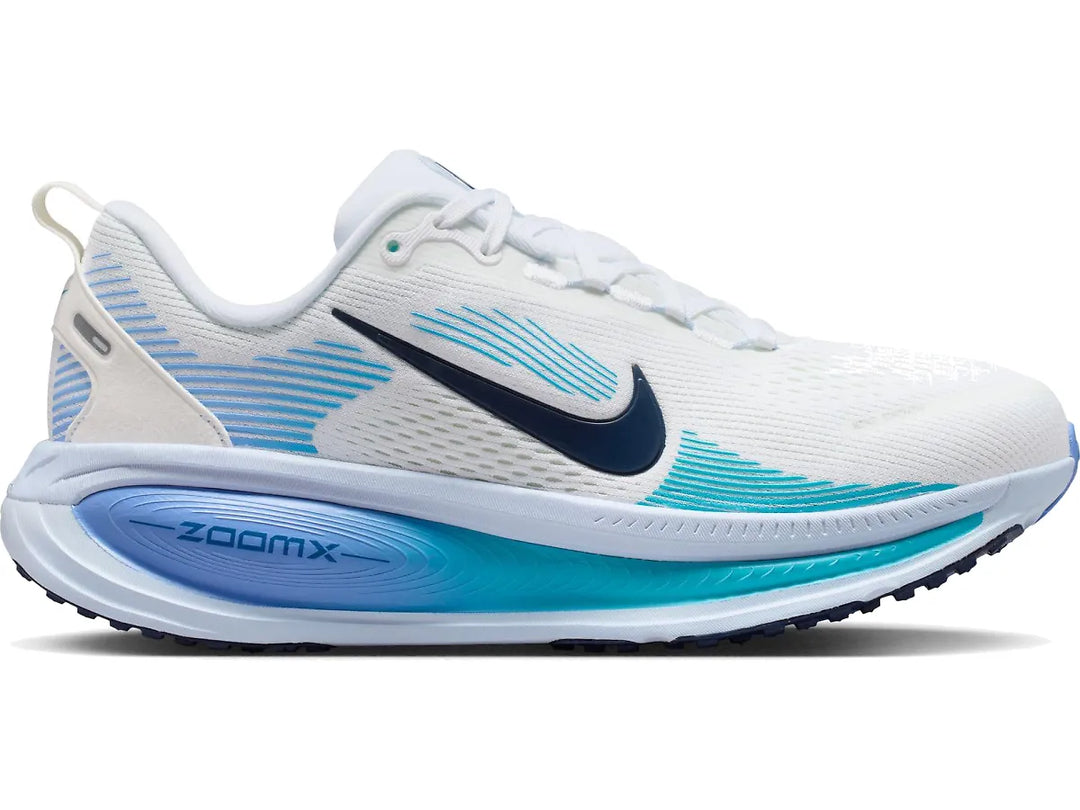 A Nike Vomero 18 --Women&
