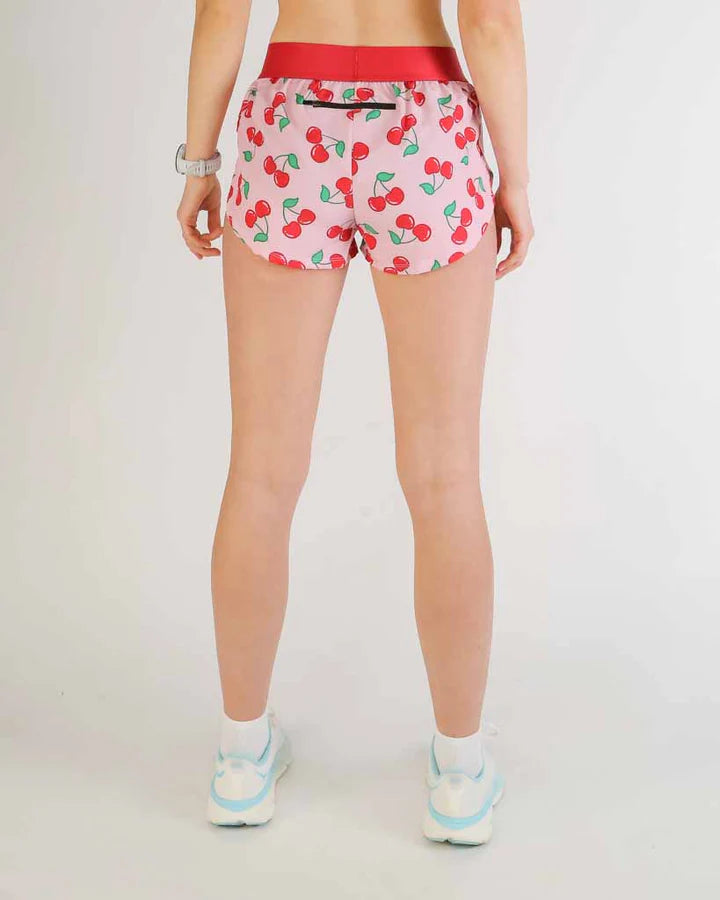 Chicknlegs Chicknlegs 1.5" Split Shorts – Women&