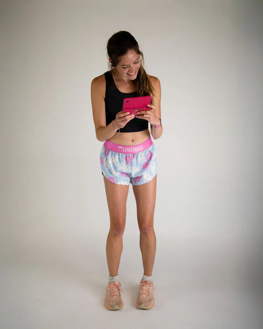 Chicknlegs Chicknlegs 1.5" Split Shorts – Women&