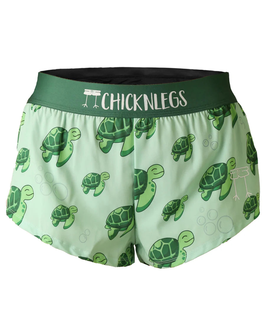 Chicknlegs Chicknlegs 1.5" Split Shorts – Women&
