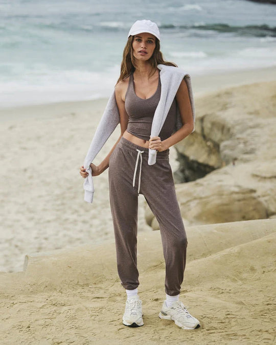 Vuori Performance Jogger – Women&