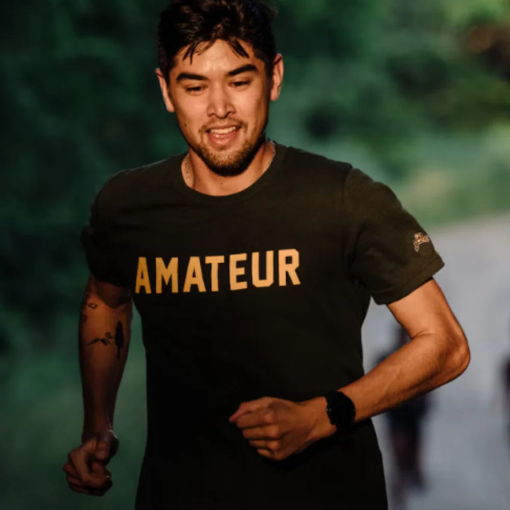 Tracksmith Grayboy Tee – Men's – Forest/Yellow