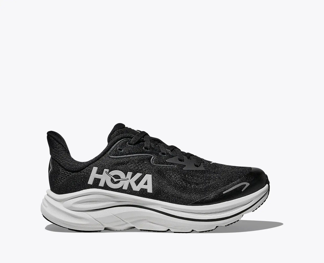 Clifton 10 -- Youth -- Black/White