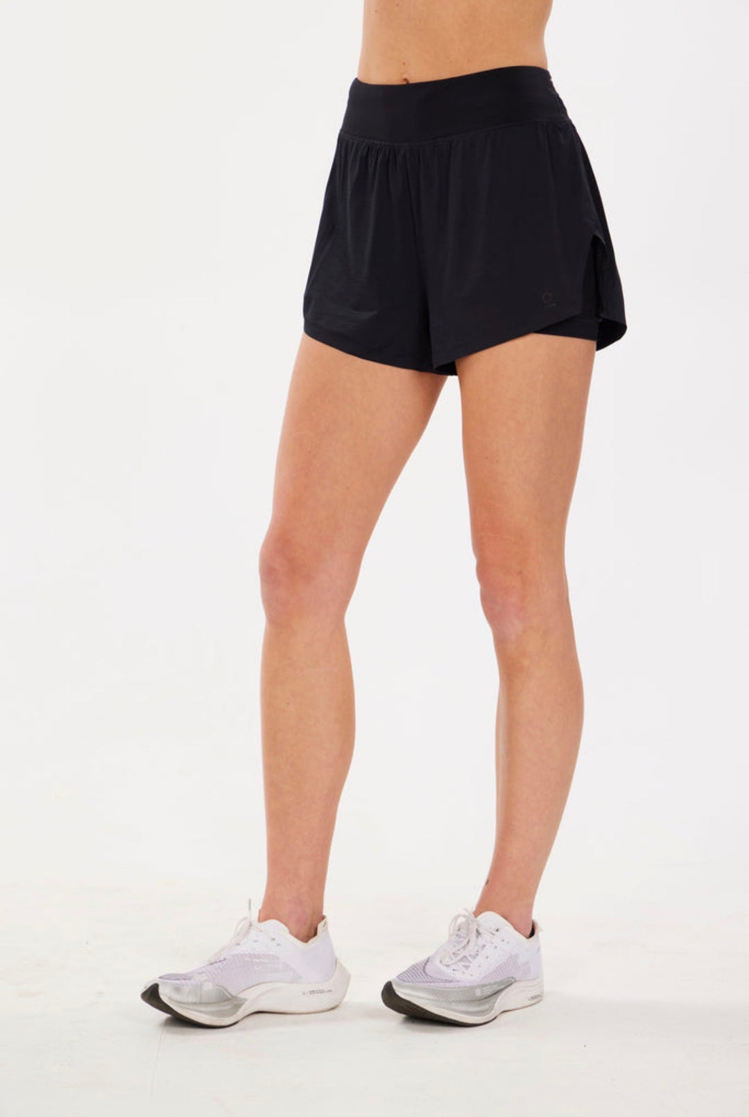 Alwrld Alrn N.B.P. Mesh Short – Women&