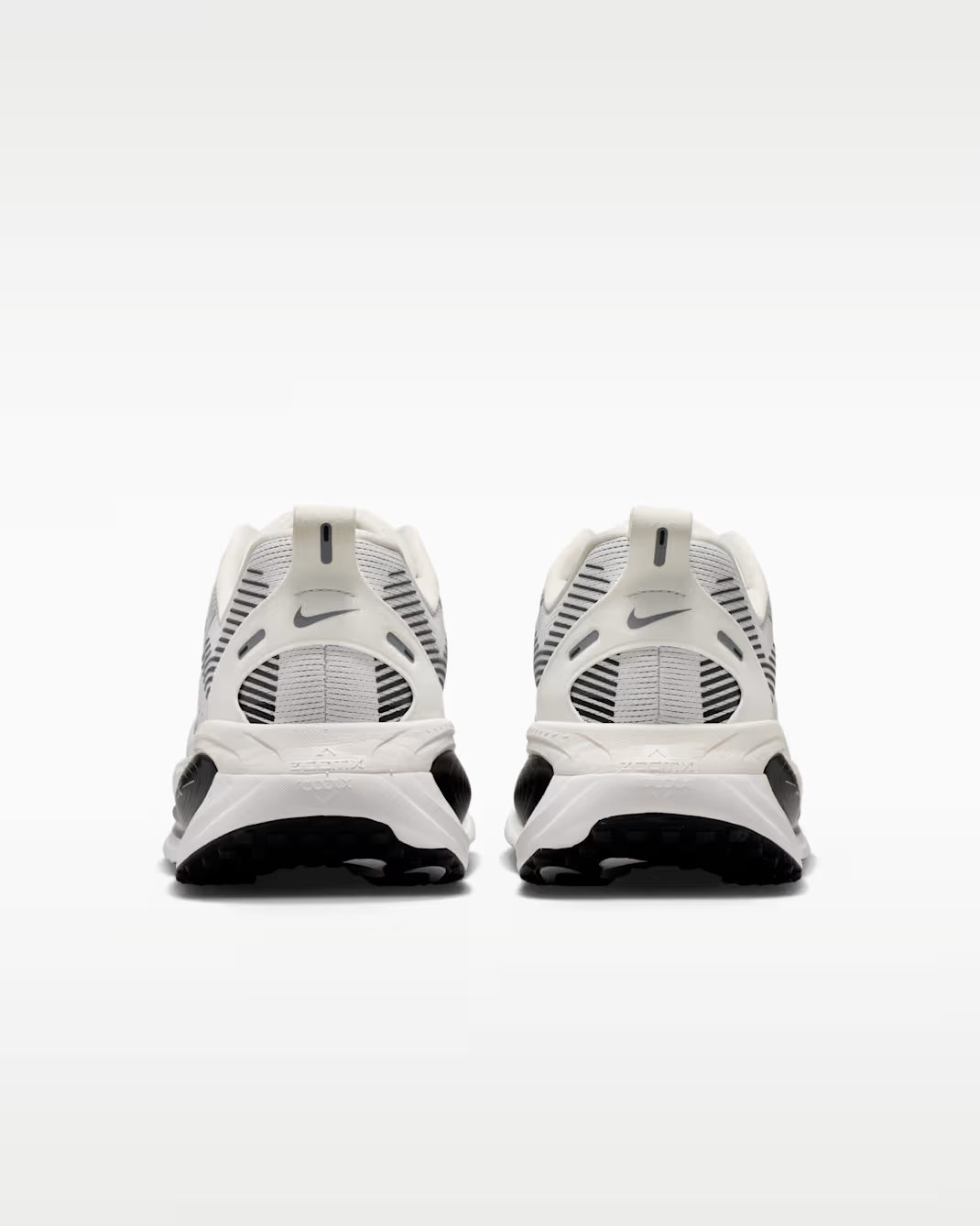 Nike Vomero 18--Men&