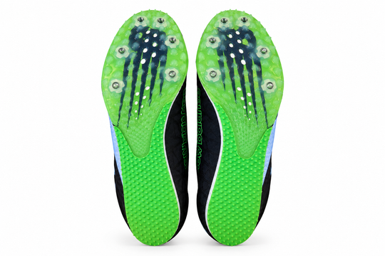The soles of a pair of New Balance Md500 V8 – Women&