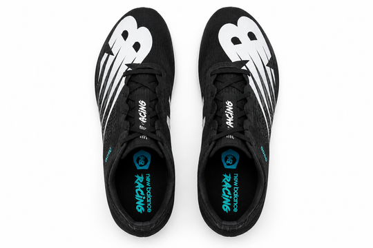 A pair of New Balance Md500 V7 – Women&