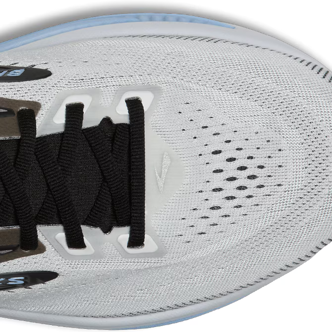 Close-up of a Brooks Ghost 18 sneaker sole with brand logo on a white background