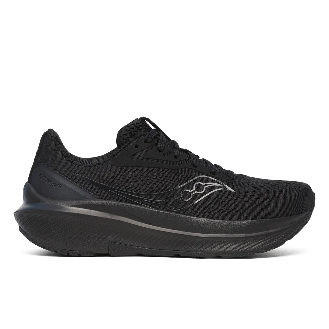 A black Saucony Echelon 10 – Women&