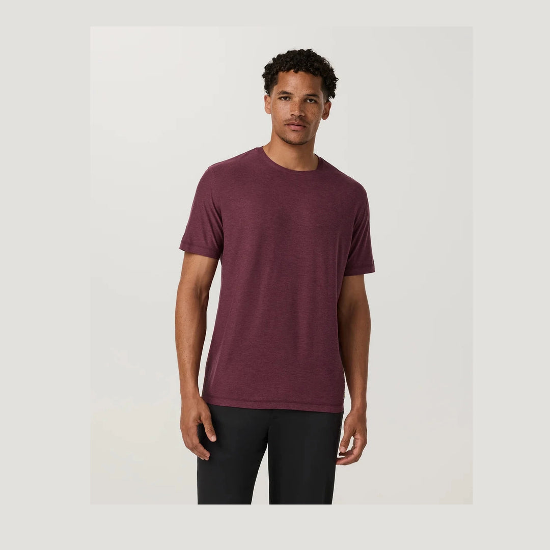 A man wearing a Strato Tech Tee – Men&