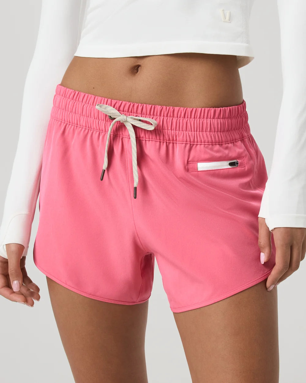Vuori Clementine 4" Short – Women's – Sunset Pink