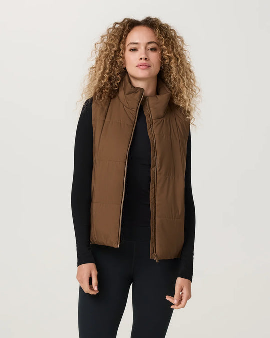 Canyon Insulated Sporty Vest--Women&