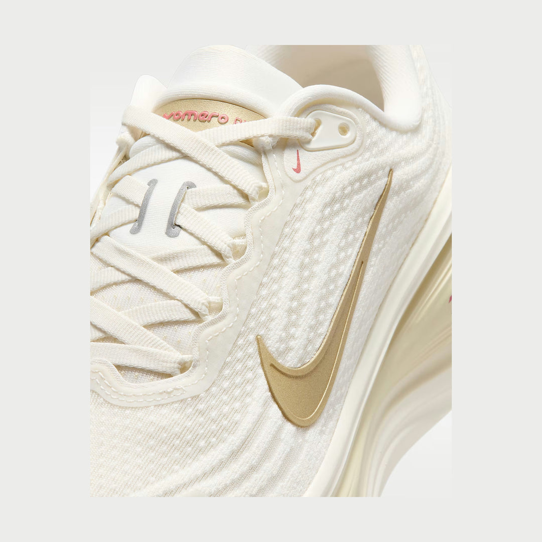 Nike Vomero Plus - Women&