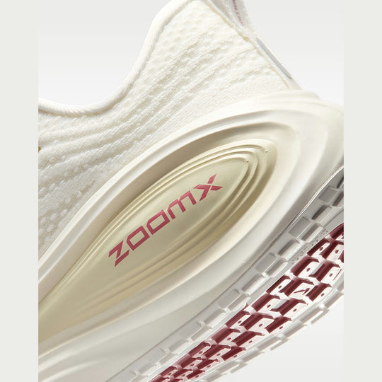 Nike Vomero Plus - Women&